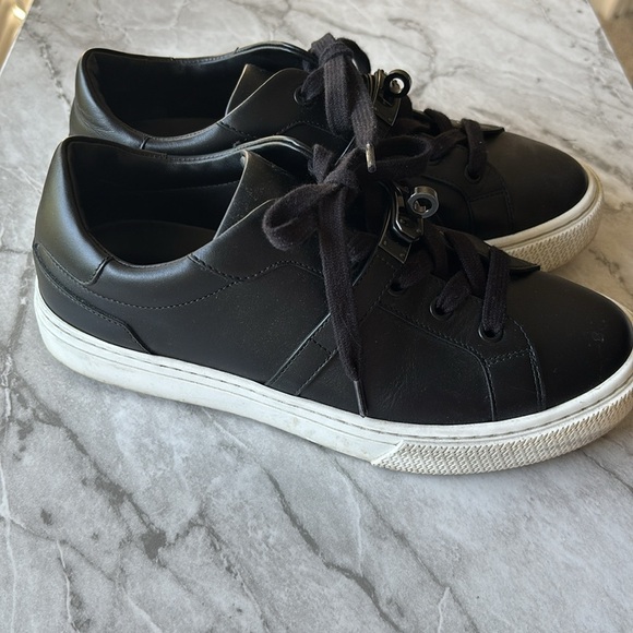 VGC HERMES day Leather trainers with Kelly buckle in black leather size 37.5 - Picture 2 of 7